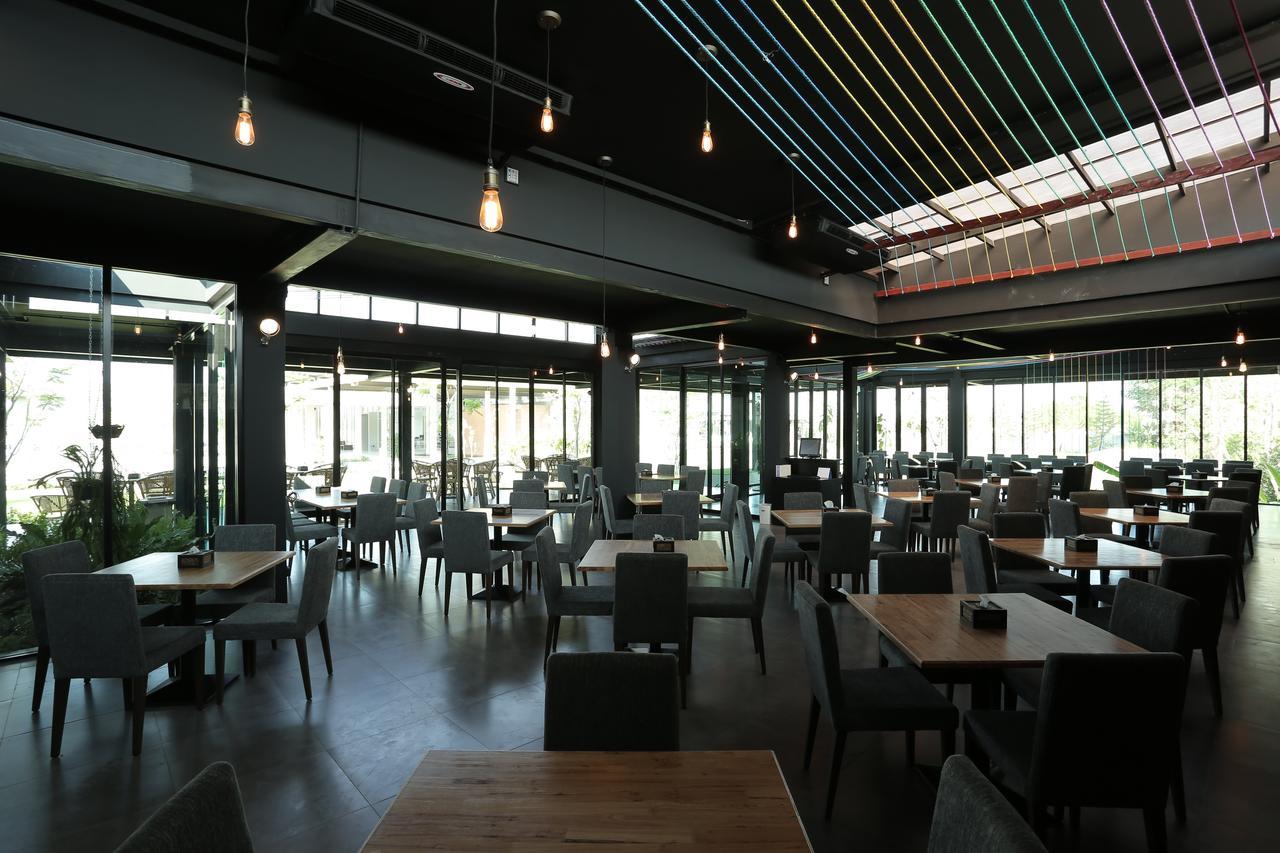 Navela Hotel & Convention Ratchaburi エクステリア 写真