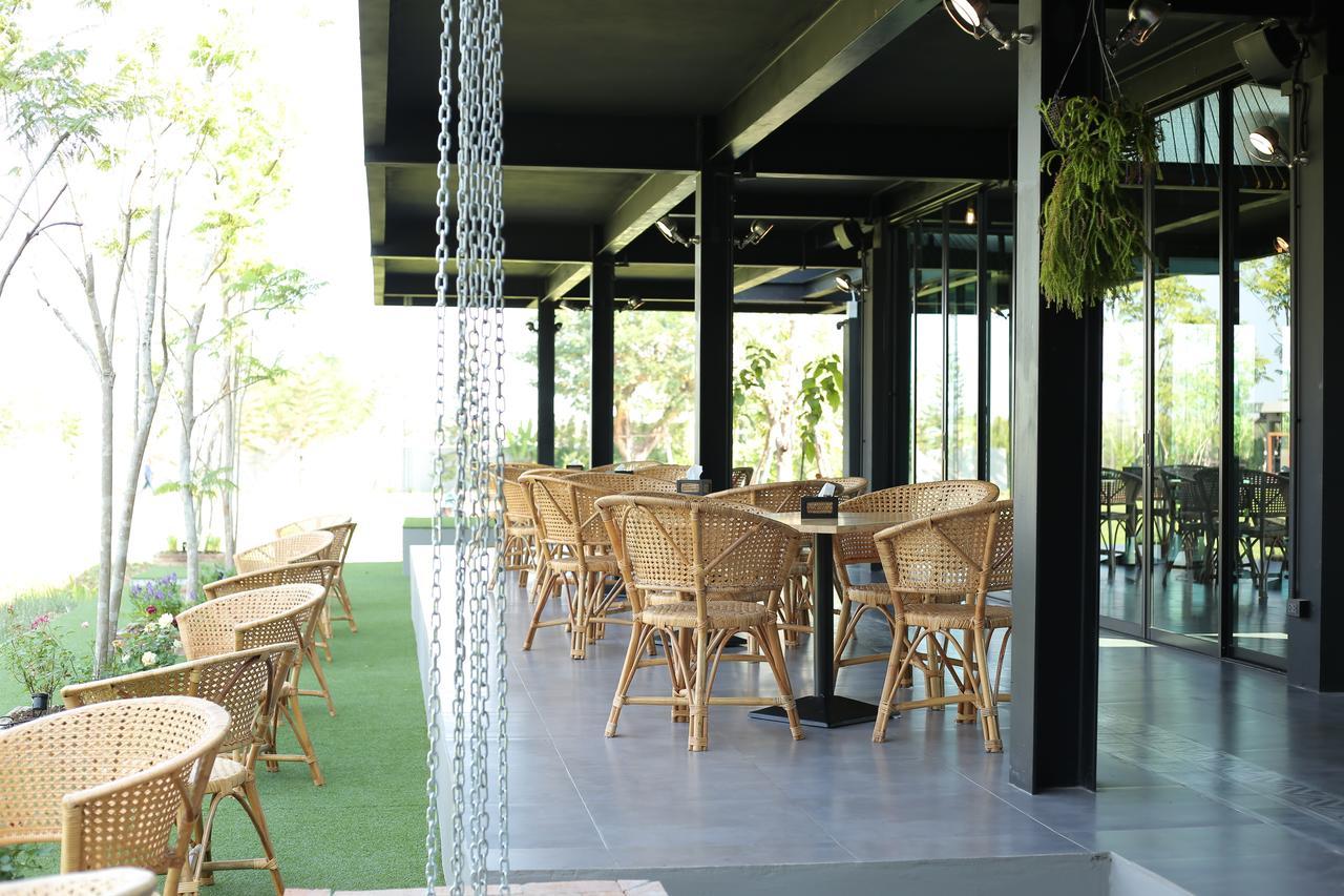 Navela Hotel & Convention Ratchaburi エクステリア 写真