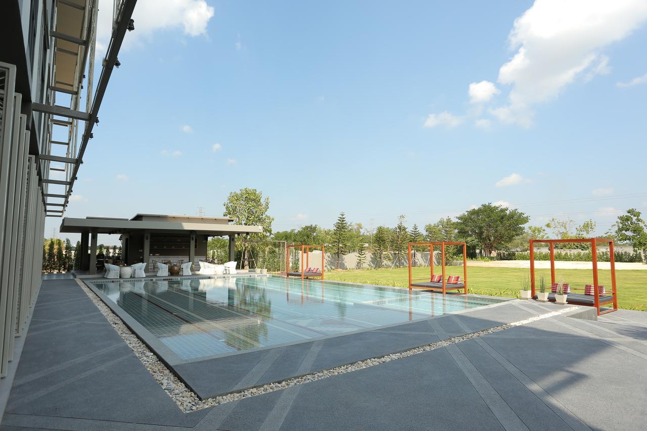 Navela Hotel & Convention Ratchaburi エクステリア 写真