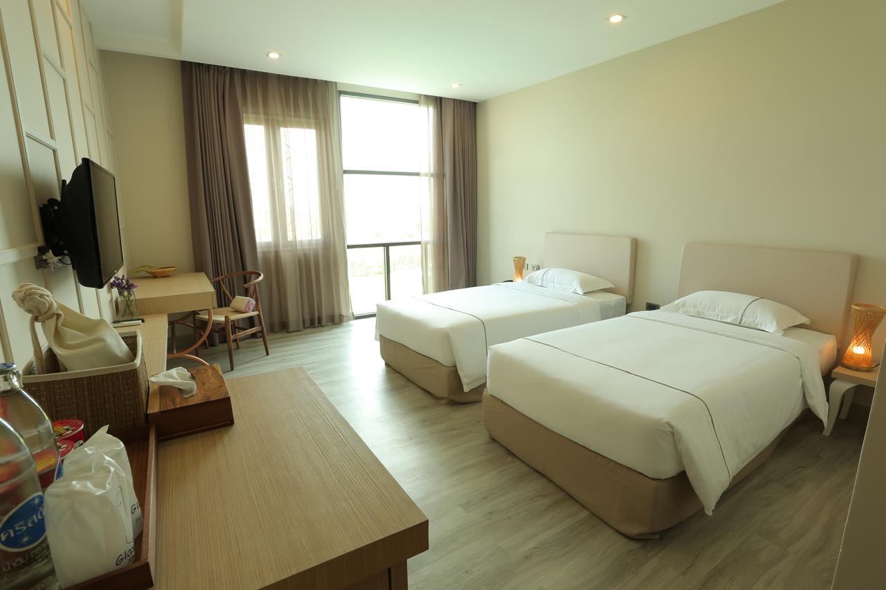Navela Hotel & Convention Ratchaburi エクステリア 写真