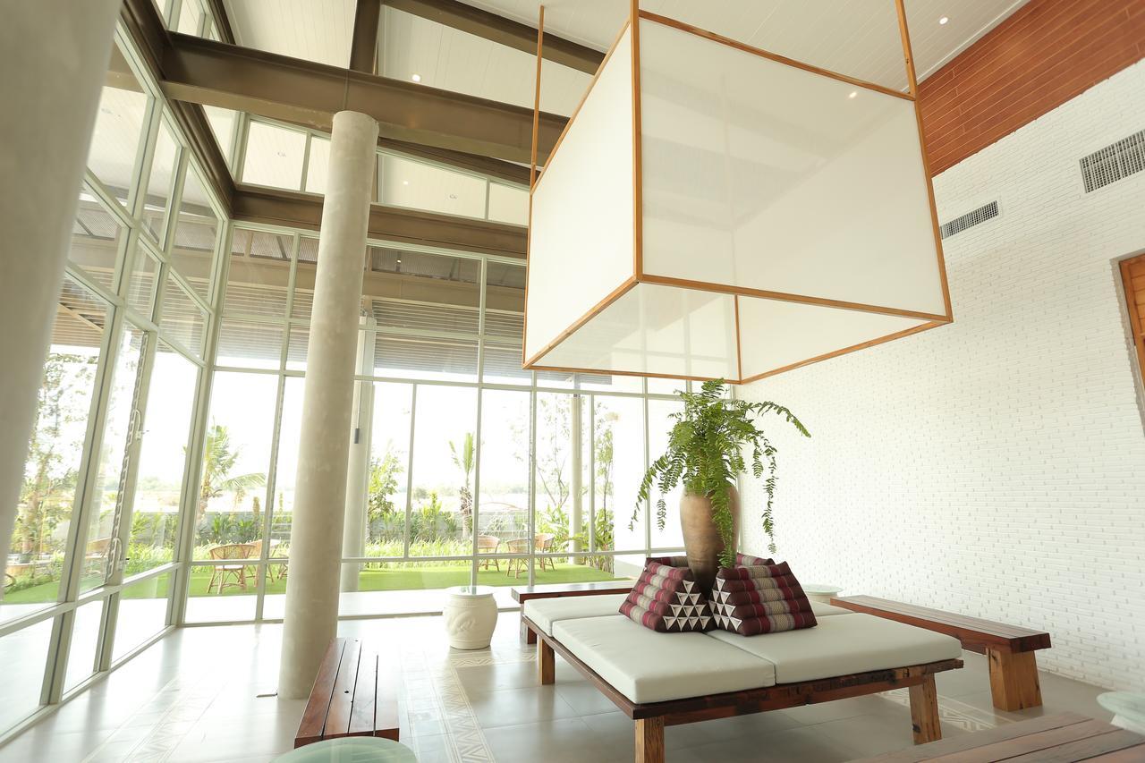 Navela Hotel & Convention Ratchaburi エクステリア 写真